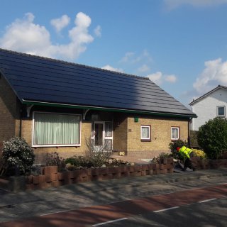 BiTile Systeem - DMEGC Ultra Black 96 WP panelen - Oosteindeweg 231 - Aalsmeer

